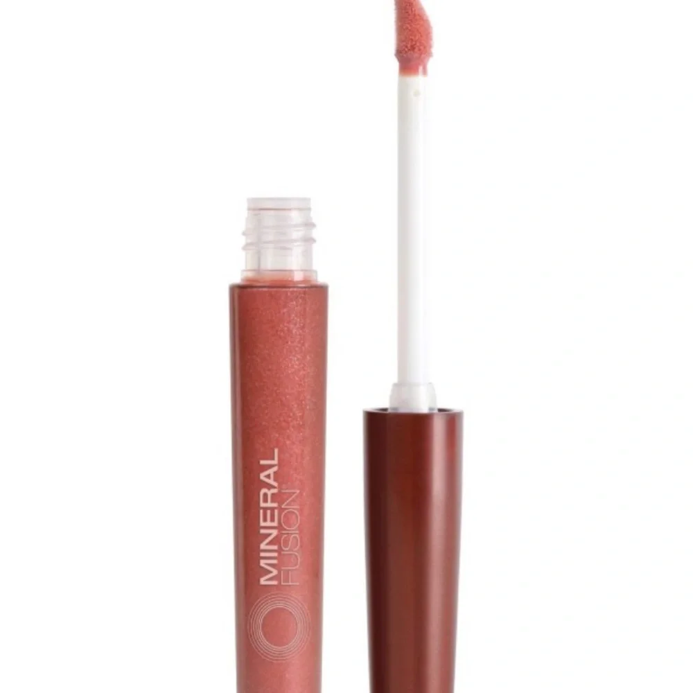 Mineral Fusion liquid lip